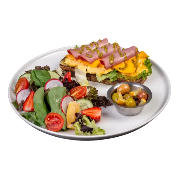 Ekşi Maya Çırpılmış Yumurtalı Et Fümeli